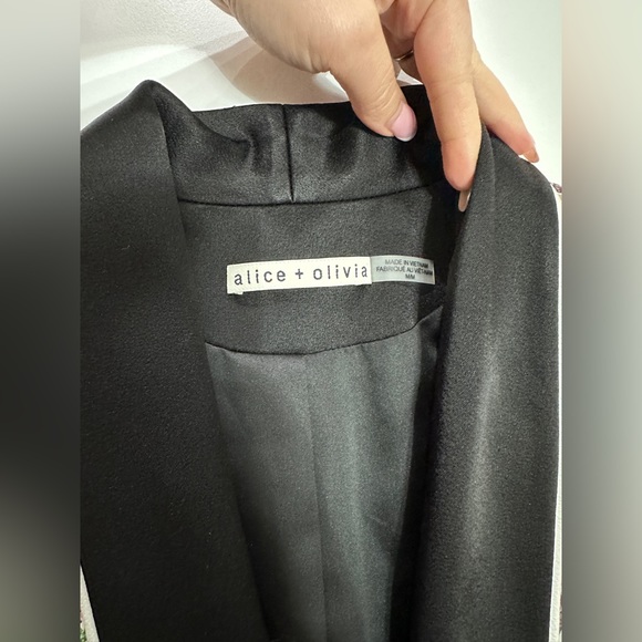 Brand New Alice + Olivia Lincoln Dream Piped Drawstring Blazer - Picture 4 of 12